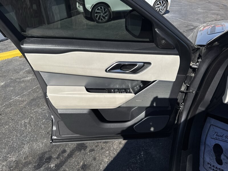 2018 Land Rover Range Rover Sport P380 R-Dynamic HSE Velar - Photo 27 - Millstadt, IL 62260