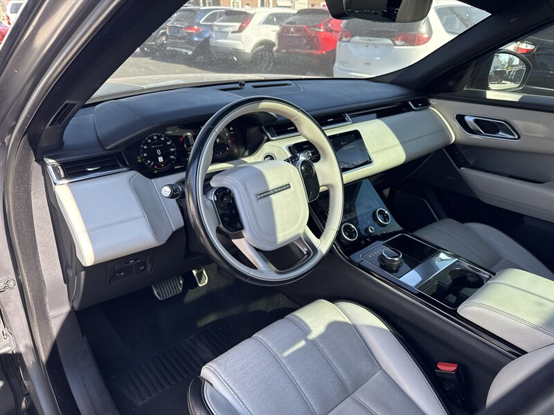 2018 Land Rover Range Rover Sport P380 R-Dynamic HSE Velar - Photo 9 - Millstadt, IL 62260