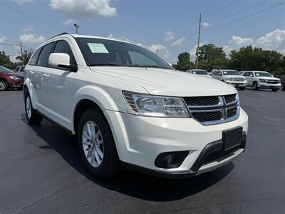 2016 Dodge Journey SXT   - Photo 2 - Cahokia, IL 62206