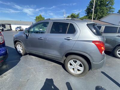 2015 Chevrolet Trax LT   - Photo 3 - Belleville, IL 62226