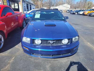 2007 Ford Mustang GT Deluxe   - Photo 1 - Belleville, IL 62226