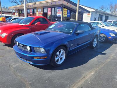2007 Ford Mustang GT Deluxe   - Photo 2 - Belleville, IL 62226