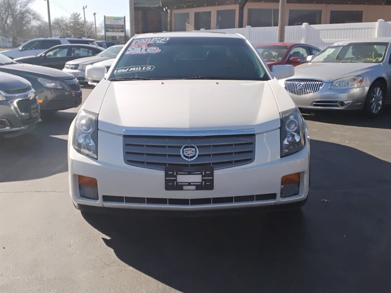 2004 Cadillac CTS   - Photo 1 - Belleville, IL 62226