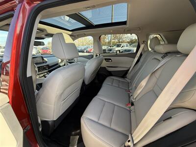 2021 Nissan Rogue SL   - Photo 9 - Cahokia, IL 62206