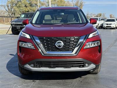 2021 Nissan Rogue SL   - Photo 1 - Cahokia, IL 62206