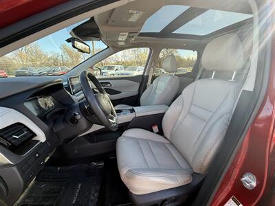 2021 Nissan Rogue SL   - Photo 8 - Cahokia, IL 62206