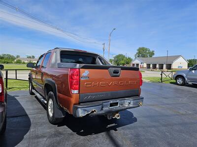 2004 Chevrolet Avalanche 1500   - Photo 5 - Belleville, IL 62223