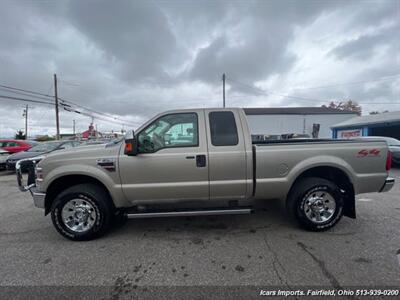 2009 Ford F-250 Super Duty Lariat  4X4 - Photo 2 - Fairfield, OH 45014