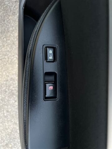 2013 Subaru Legacy 2.5i Premium photo