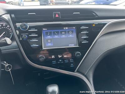 2018 Toyota Camry SE  w/ BackUp Cam - Photo 34 - Fairfield, OH 45014