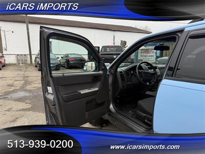2012 Ford Escape XLT AWD - Photo 10 - Fairfield, OH 45014