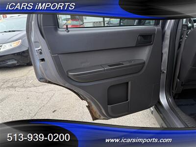 2012 Ford Escape XLT AWD - Photo 15 - Fairfield, OH 45014
