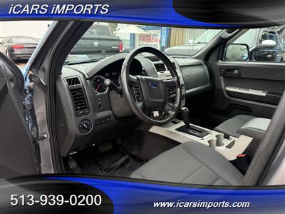 2012 Ford Escape XLT AWD - Photo 12 - Fairfield, OH 45014