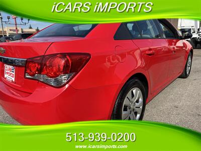 2014 Chevrolet Cruze LS Auto   - Photo 42 - Fairfield, OH 45014