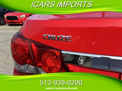 2014 Chevrolet Cruze LS Auto   - Photo 49 - Fairfield, OH 45014