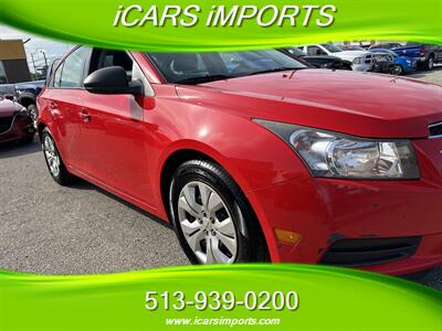 2014 Chevrolet Cruze LS Auto   - Photo 41 - Fairfield, OH 45014
