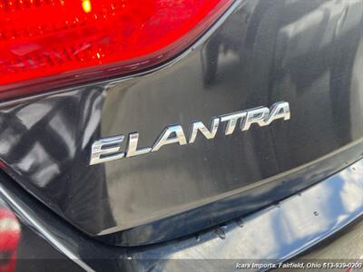 2013 Hyundai ELANTRA GT   - Photo 47 - Fairfield, OH 45014