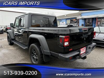 2021 Jeep Gladiator Sport S  4WD w/BackUpCam - Photo 8 - Fairfield, OH 45014