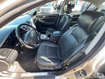 2013 Hyundai Genesis 3.8L V6   - Photo 22 - Fairfield, OH 45014