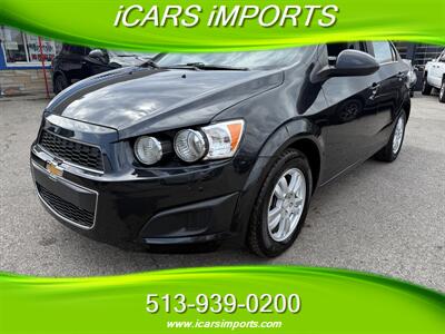 2013 Chevrolet Sonic LT Auto   - Photo 2 - Fairfield, OH 45014