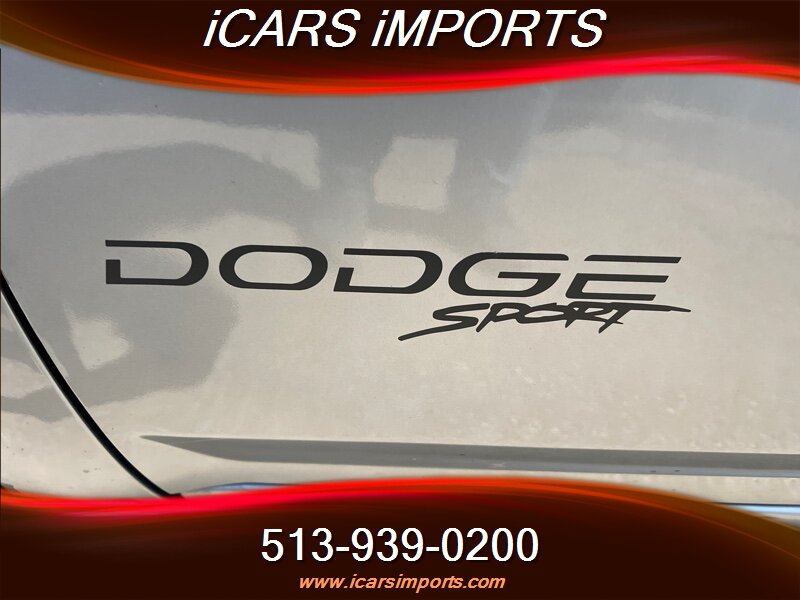 2013 Dodge Avenger SXT photo