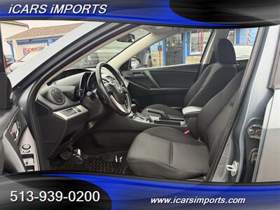 2012 Mazda Mazda3 i Touring - Photo 13 - Fairfield, OH 45014