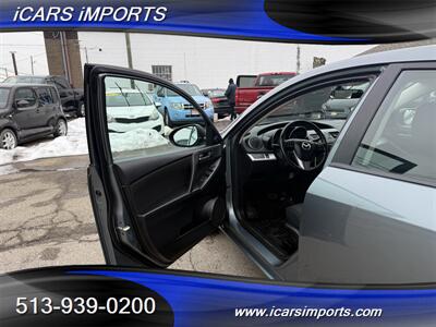 2012 Mazda Mazda3 i Touring - Photo 10 - Fairfield, OH 45014