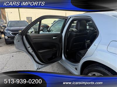2013 Chrysler 300 Series Glacier Edition AWD w/BackUp Cam - Photo 20 - Fairfield, OH 45014