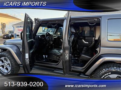 2016 Jeep Wrangler Unlimited Sahara  4WD w/BackUpCam - Photo 9 - Fairfield, OH 45014