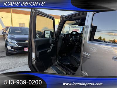 2016 Jeep Wrangler Unlimited Sahara  4WD w/BackUpCam - Photo 10 - Fairfield, OH 45014
