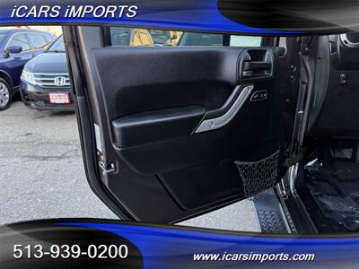 2016 Jeep Wrangler Unlimited Sahara  4WD w/BackUpCam - Photo 11 - Fairfield, OH 45014