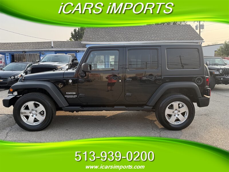 2013 Jeep Wrangler Unlimited Sport  4WD