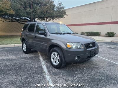 2005 Ford Escape XLT  