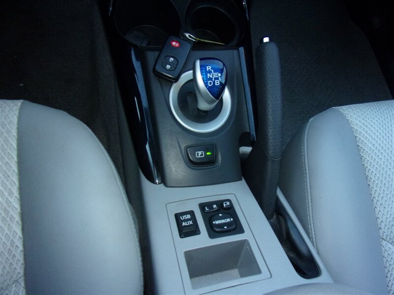 2012 Toyota RAV4 EV photo