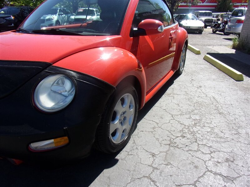 2003 Volkswagen New Beetle GLS photo