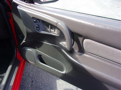 2001 Ford Escort ZX2 16V 2.0L 2dr   - Photo 20 - Boise, ID 83704