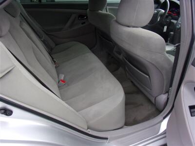 2009 Toyota Camry LE 2.4L 4dr   - Photo 17 - Boise, ID 83704