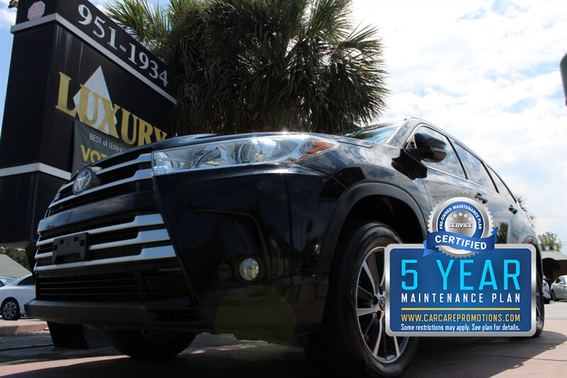 2017 Toyota Highlander XLE  