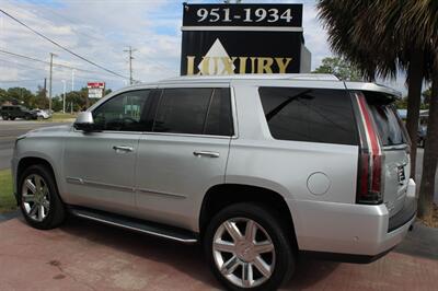 2020 Cadillac Escalade Luxury   - Photo 5 - Lexington, SC 29073