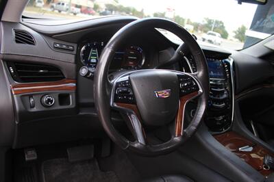 2020 Cadillac Escalade Luxury   - Photo 17 - Lexington, SC 29073