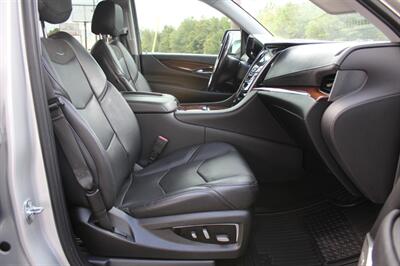 2020 Cadillac Escalade Luxury   - Photo 39 - Lexington, SC 29073