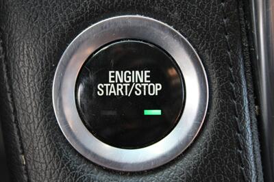 2018 Cadillac Escalade ESV Luxury   - Photo 41 - Lexington, SC 29073