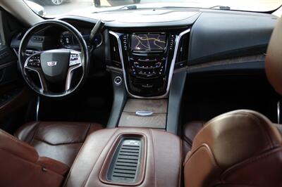 2018 Cadillac Escalade ESV Luxury   - Photo 31 - Lexington, SC 29073