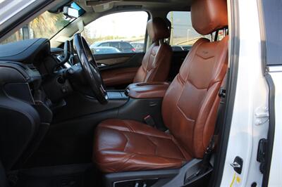 2018 Cadillac Escalade ESV Luxury   - Photo 17 - Lexington, SC 29073