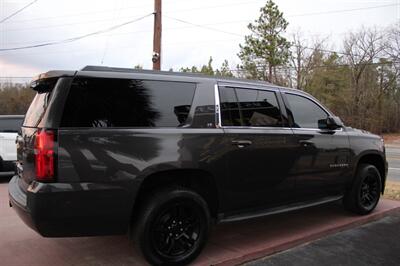 2017 Chevrolet Suburban LT   - Photo 13 - Lexington, SC 29073