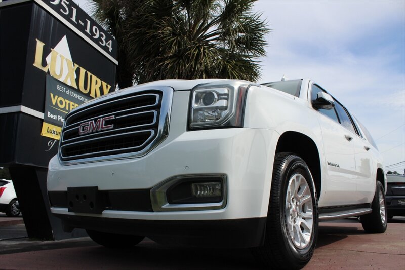 2019 GMC Yukon XL SLT  