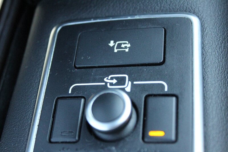 2017 Land Rover Range Rover Supercharged LWB - Photo 43 - Lexington, SC 29073