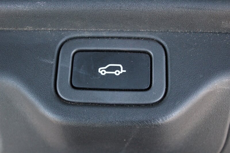 2017 Land Rover Range Rover Supercharged LWB - Photo 30 - Lexington, SC 29073