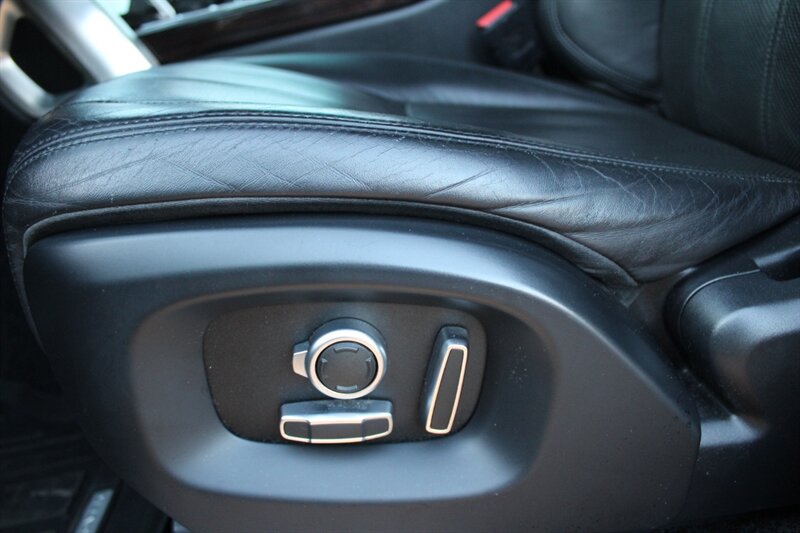 2017 Land Rover Range Rover Supercharged LWB - Photo 18 - Lexington, SC 29073