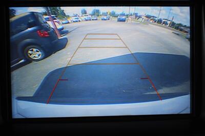 2020 Chevrolet Suburban LT   - Photo 33 - Lexington, SC 29073